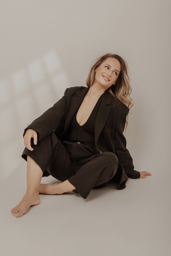 Karolina Cieliczka en un espacio de consulta sereno